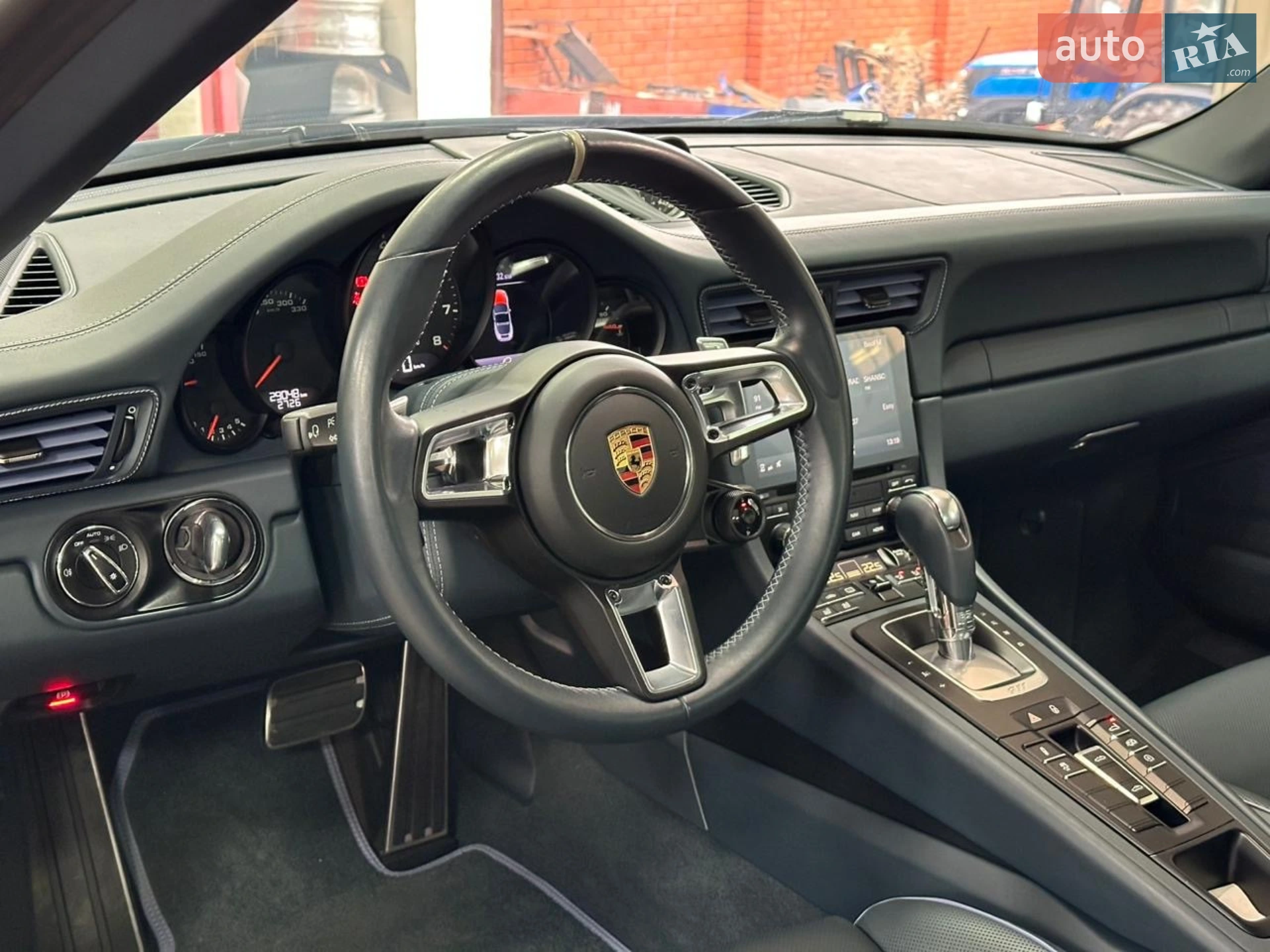 2017 Porsche 911 - мініатюра 18