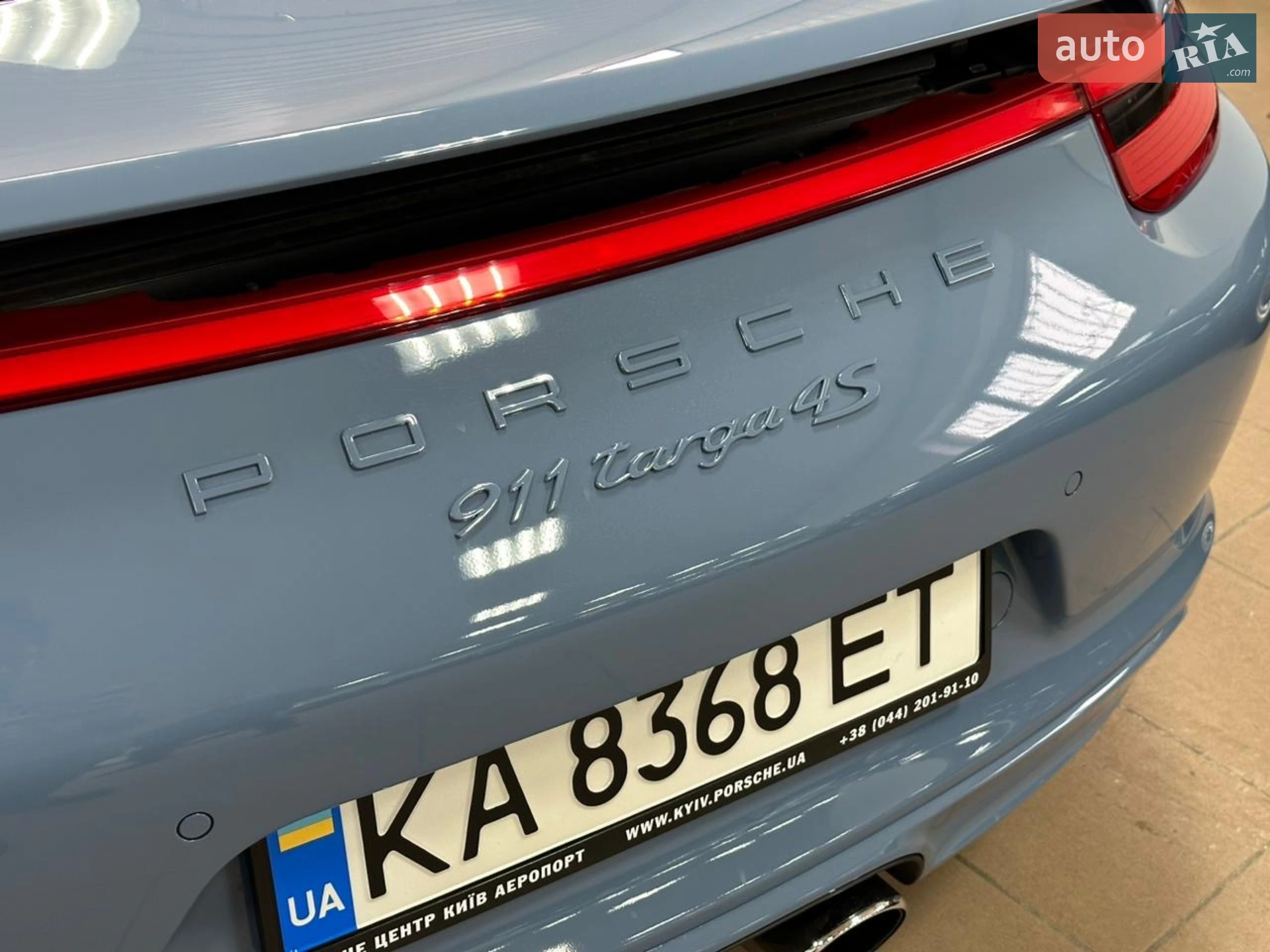 2017 Porsche 911 - мініатюра 12