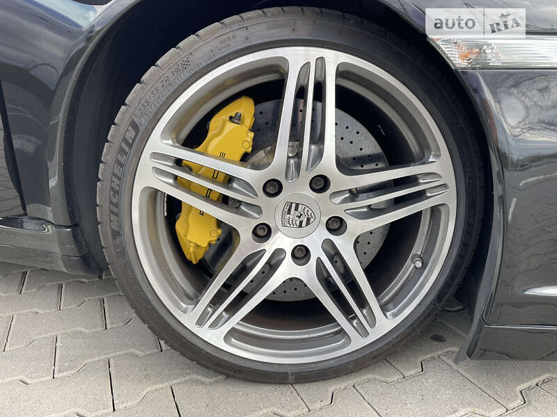 Купе Porsche 911 2008 в Киеве фото 9 Купе Porsche 911 2008 в Киеве
