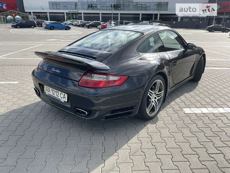 Купе Porsche 911 2008 в Киеве фото 5 Купе Porsche 911 2008 в Киеве