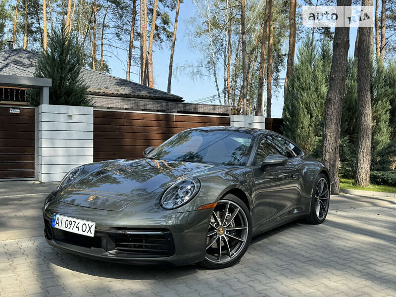 Купе Porsche 911 2020 в Ирпене
