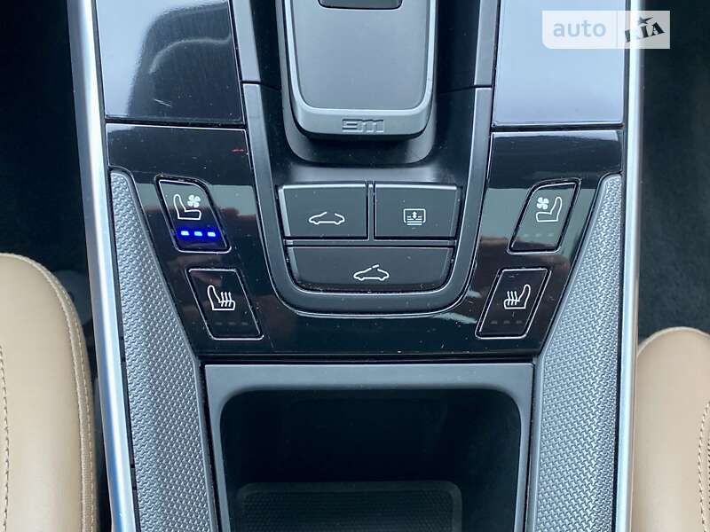Купе Porsche 911 2019 в Києві