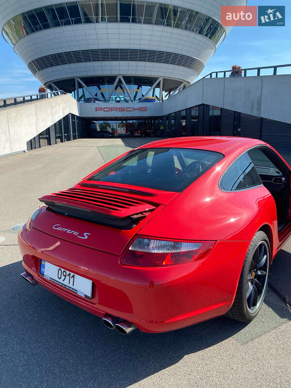 Купе Porsche 911 2007 в Киеве