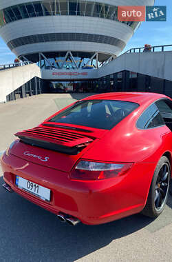 Купе Porsche 911 2007 в 