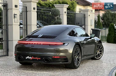 Купе Porsche 911 2019 в 