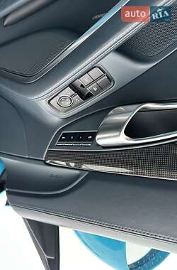 Купе Porsche 911 2016 в 