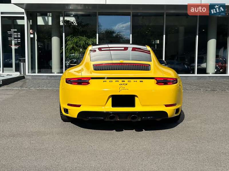Купе Porsche 911 2017 в Днепре