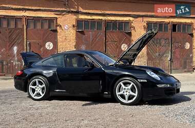 Купе Porsche 911 2006 в 