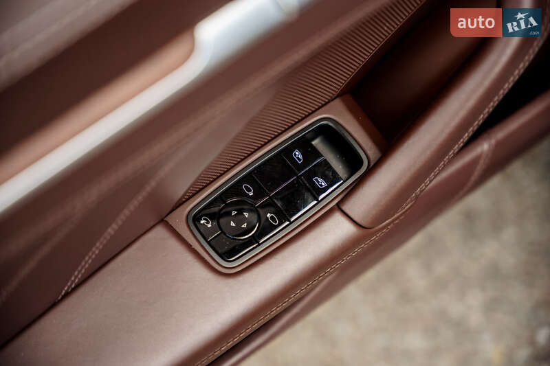 Купе Porsche 911 2021 в Киеве