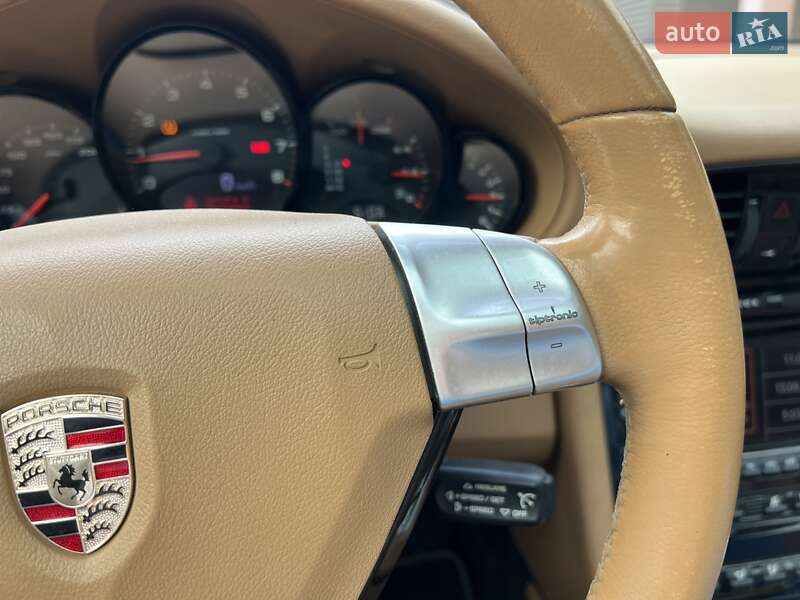 Родстер Porsche 911 2008 в Києві