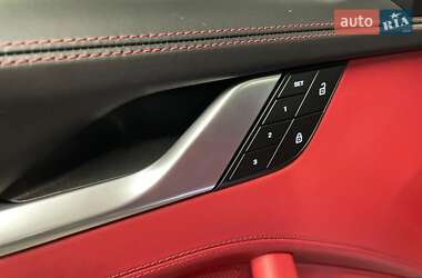 Купе Porsche 911 2022 в 