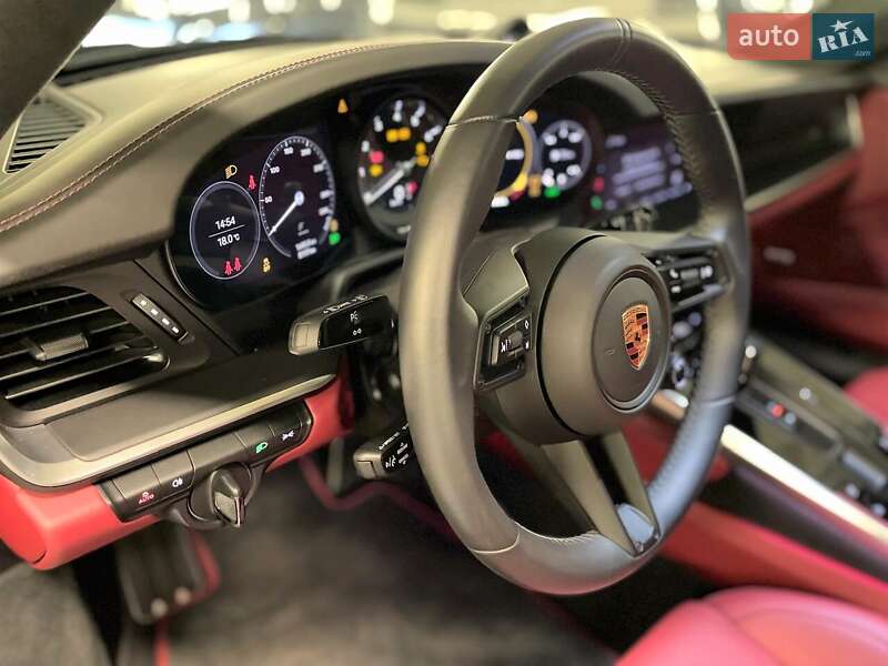 Купе Porsche 911 2022 в Киеве
