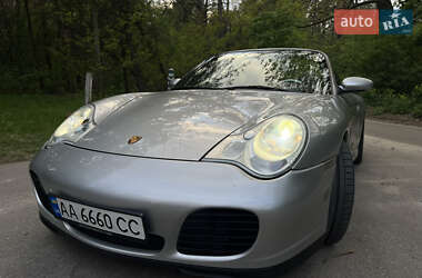 Купе Porsche 911 2004 в 