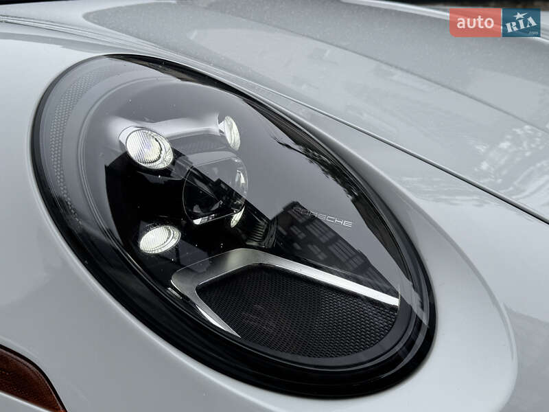 Купе Porsche 911 2020 в Киеве