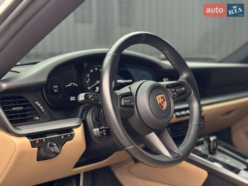 Купе Porsche 911 2020 в Киеве