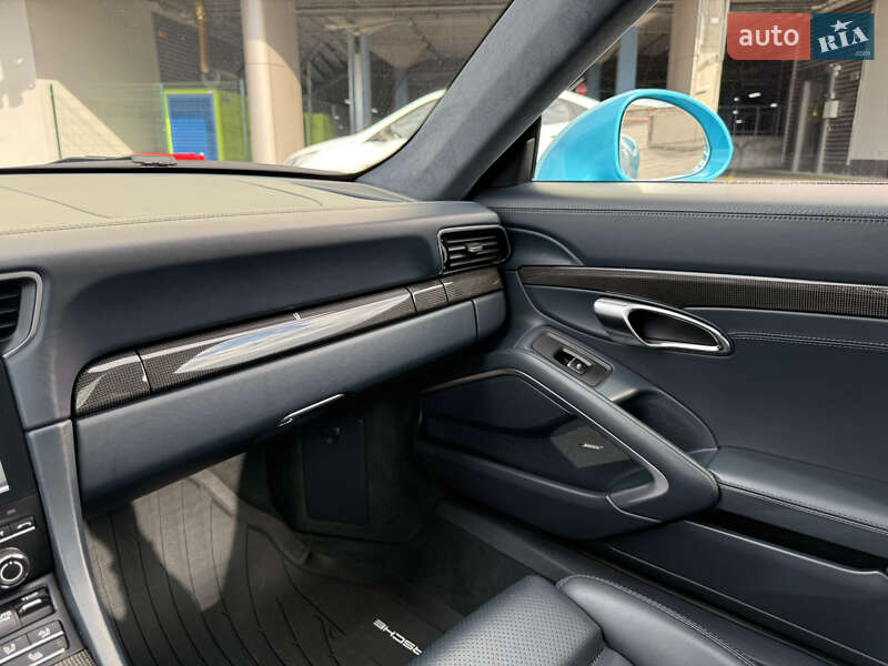 Купе Porsche 911 2016 в Києві