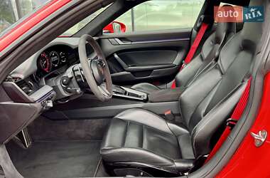 Купе Porsche 911 2022 в 