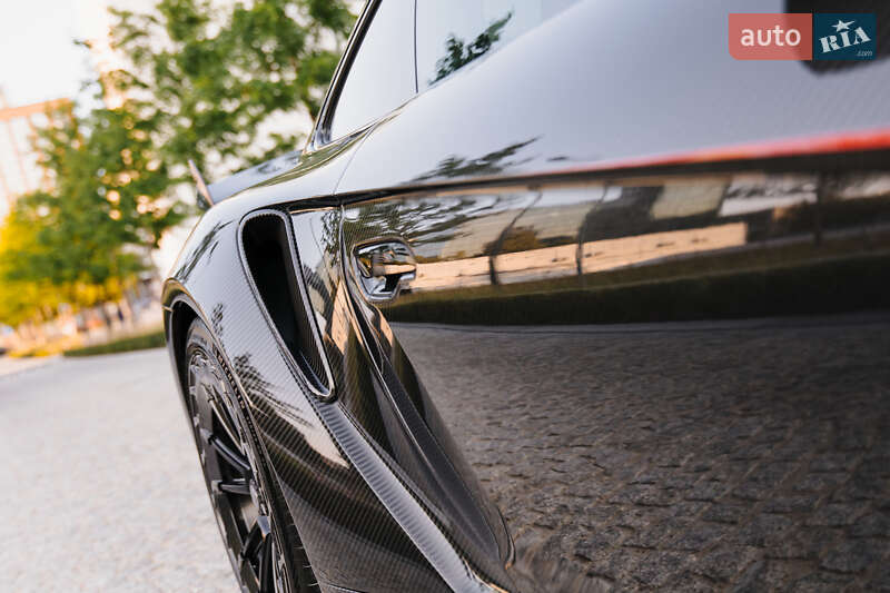 Купе Porsche 911 2023 в Києві