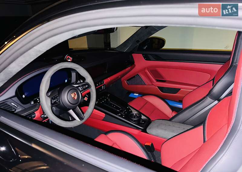 Купе Porsche 911 2025 в Одессе