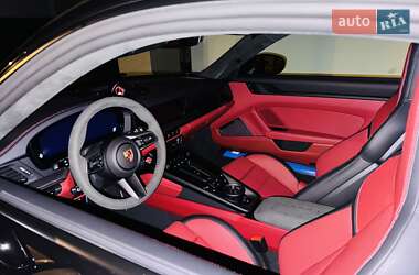 Купе Porsche 911 2025 в 