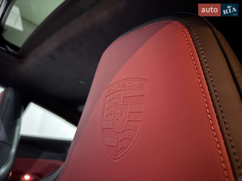 Купе Porsche 911 2025 в Одессе