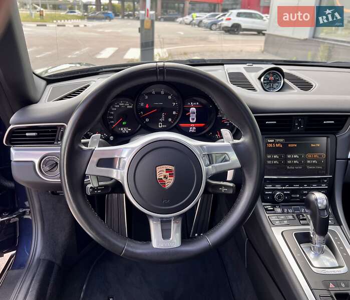 Купе Porsche 911 2014 в Киеве