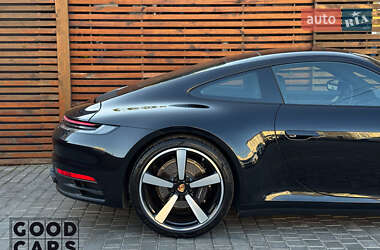 Купе Porsche 911 2023 в 