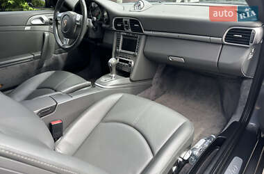 Купе Porsche 911 2006 в 