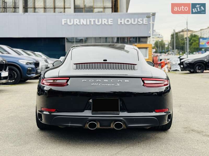 Купе Porsche 911 2016 в Киеве