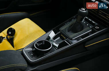 Купе Porsche 911 2024 в 