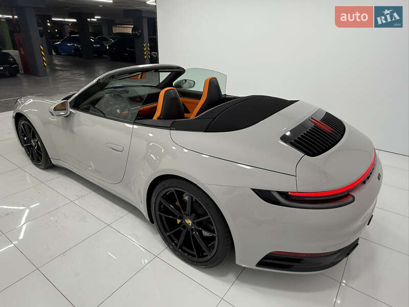Кабриолет Porsche 911 2022 в Одессе