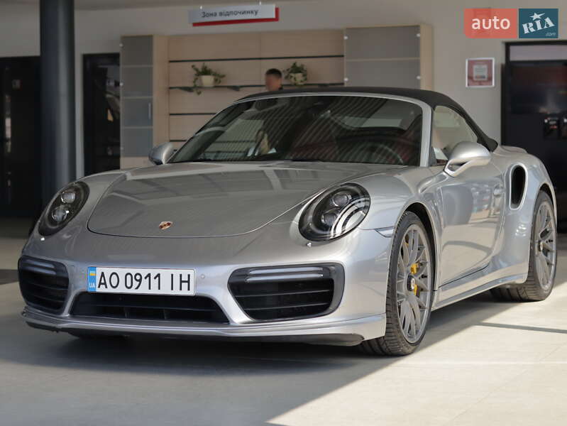 Porsche 911 2016
