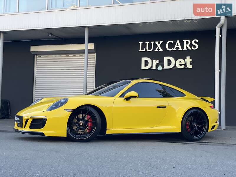 Купе Porsche 911 2017 в Києві
