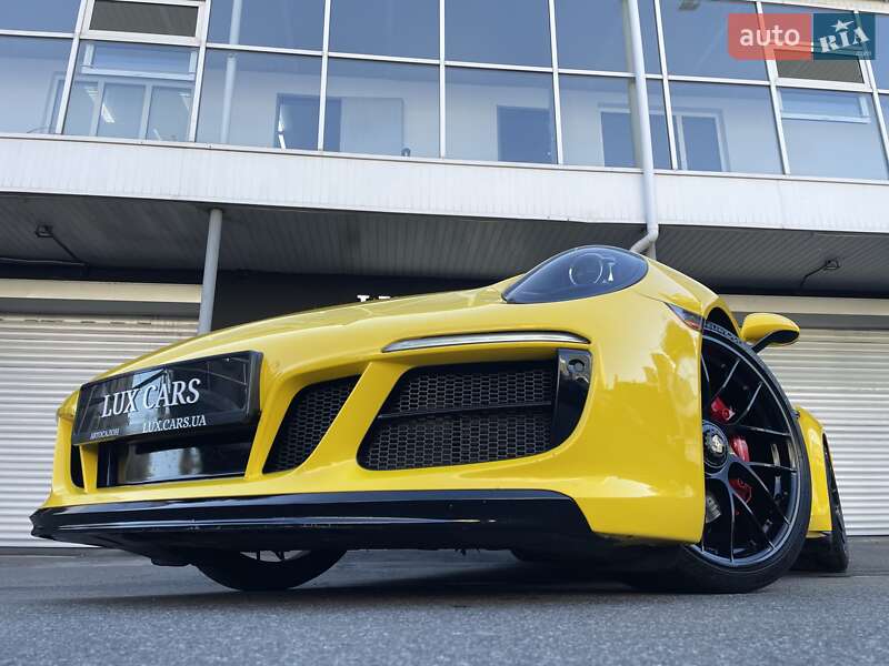 Купе Porsche 911 2017 в Києві