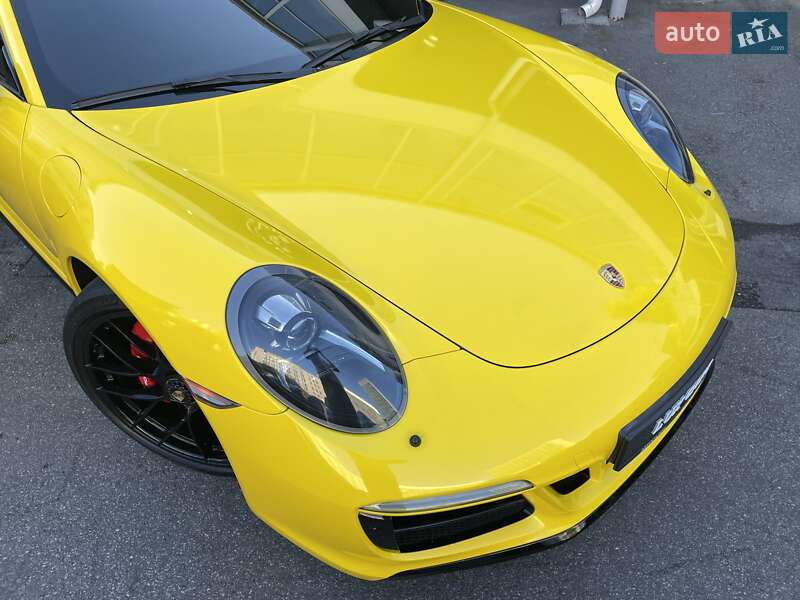 Купе Porsche 911 2017 в Києві