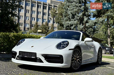 Кабриолет Porsche 911 2022 в 