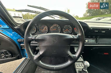 Купе Porsche 911 1995 в 