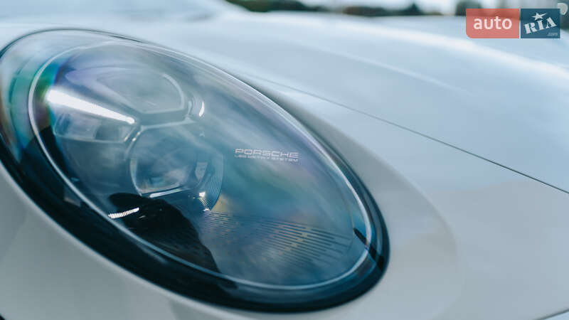 Кабріолет Porsche 911 2022 в Києві