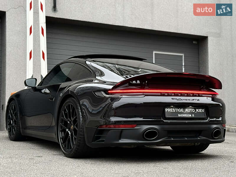 Купе Porsche 911 2023 в Киеве фото 23 Купе Porsche 911 2023 в Киеве