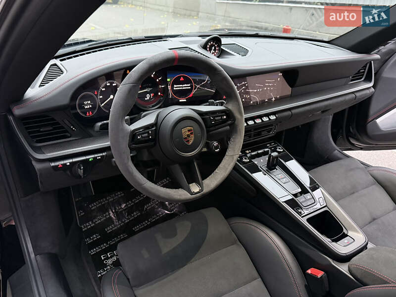 Купе Porsche 911 2023 в Киеве фото 46 Купе Porsche 911 2023 в Киеве