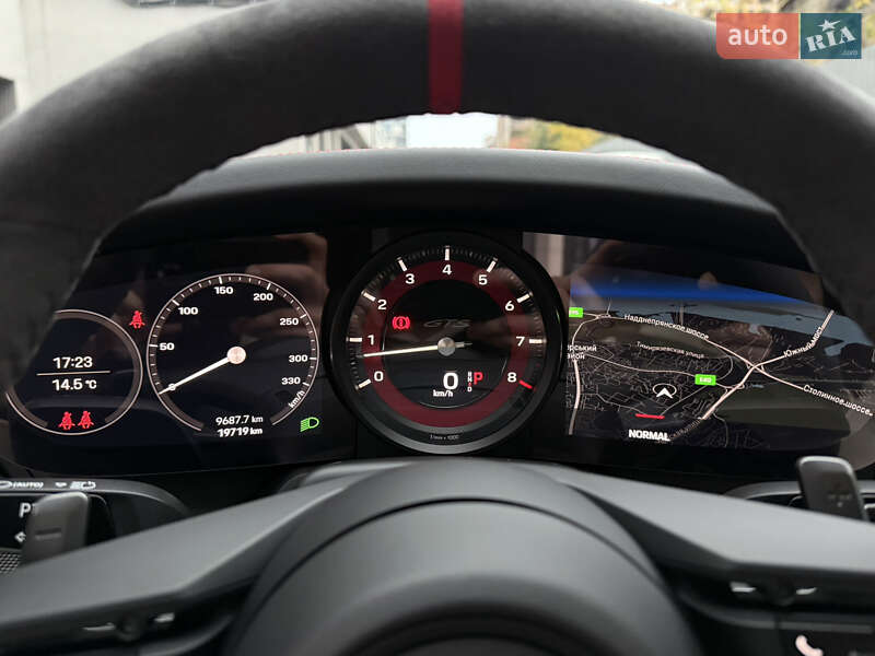 Купе Porsche 911 2023 в Киеве фото 74 Купе Porsche 911 2023 в Киеве