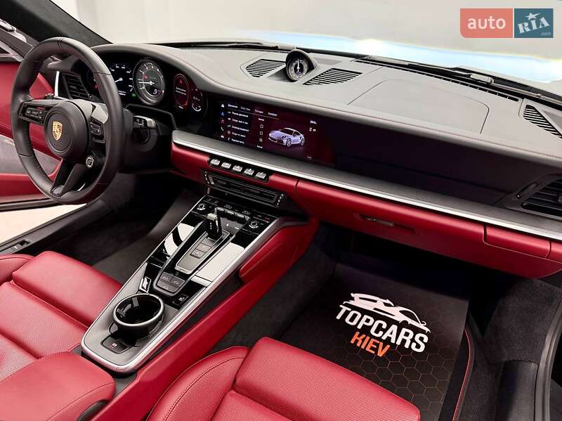 Купе Porsche 911 2022 в Киеве