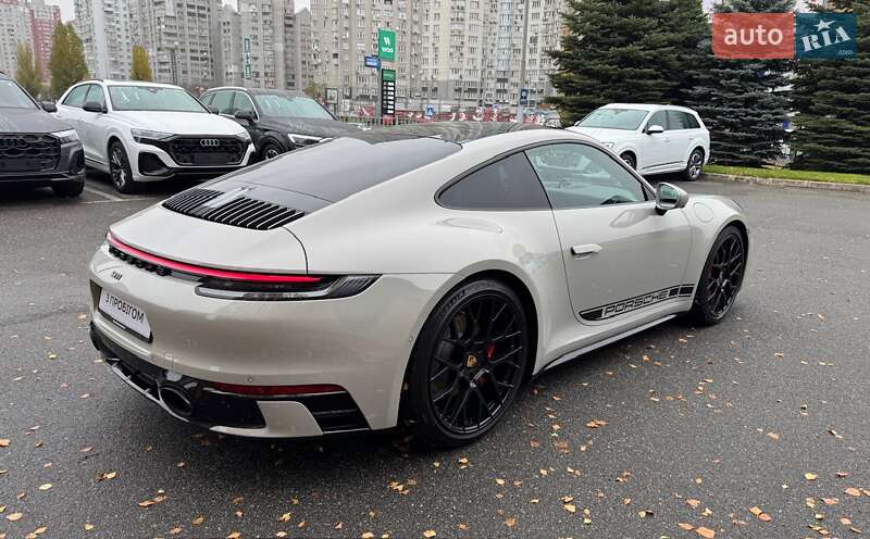 Купе Porsche 911 2024 в Києві фото 101 Купе Porsche 911 2024 в Києві