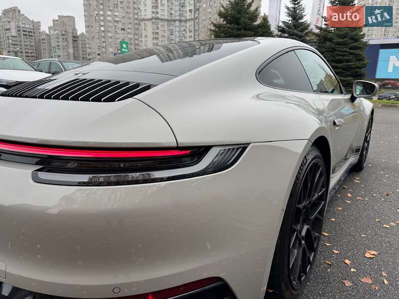 Купе Porsche 911 2024 в Києві фото 18 Купе Porsche 911 2024 в Києві