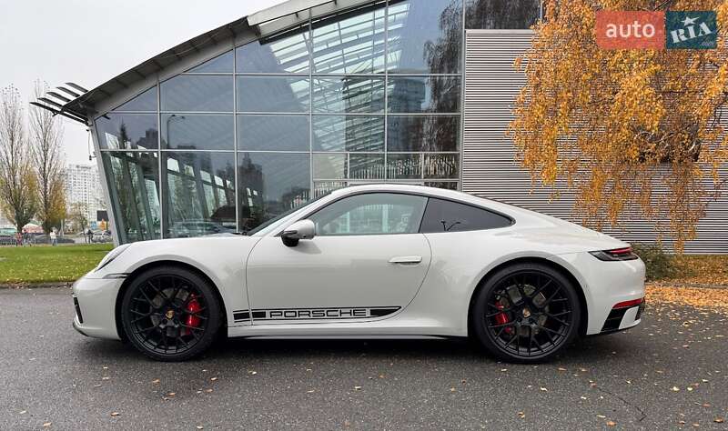 Купе Porsche 911 2024 в Києві фото 93 Купе Porsche 911 2024 в Києві