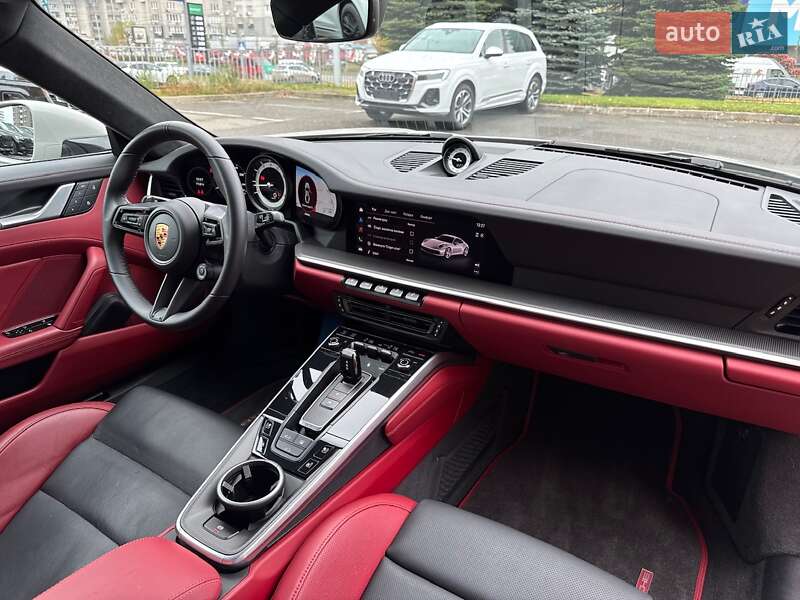 Купе Porsche 911 2024 в Києві фото 86 Купе Porsche 911 2024 в Києві