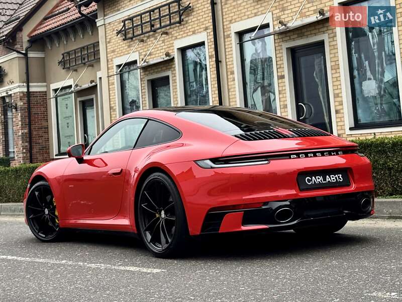 Купе Porsche 911 2022 в Киеве фото 14 Купе Porsche 911 2022 в Киеве