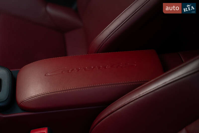 Купе Porsche 911 2022 в Киеве фото 39 Купе Porsche 911 2022 в Киеве