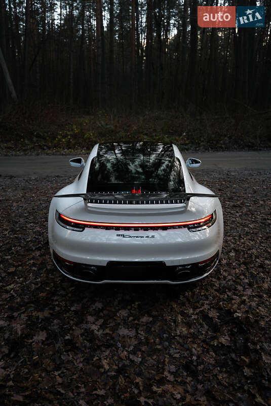 Купе Porsche 911 2022 в Киеве фото 59 Купе Porsche 911 2022 в Киеве