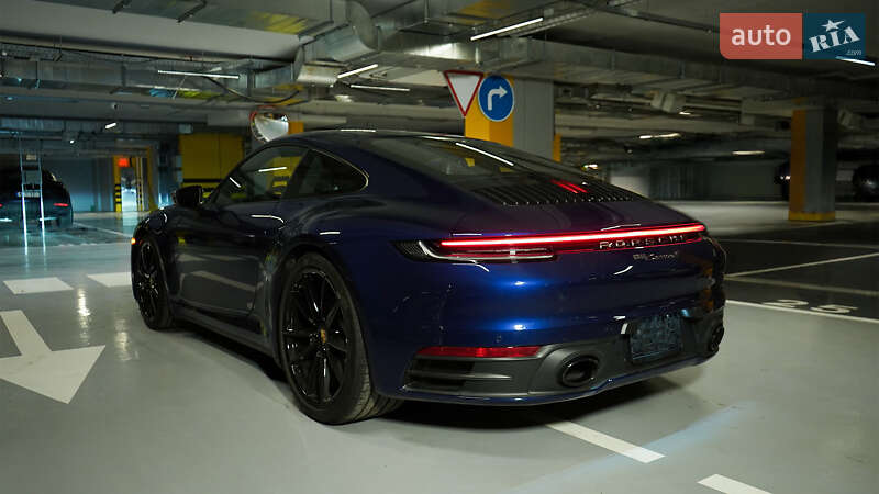 Купе Porsche 911 2024 в Києві